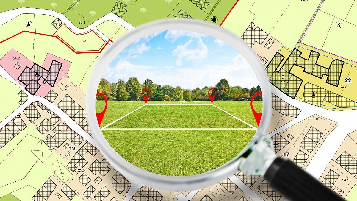 Baugrundst�ck in Grevenbroich � Lage, Zuschnitt und Umgebung f�r K�ufer transparent dargestellt