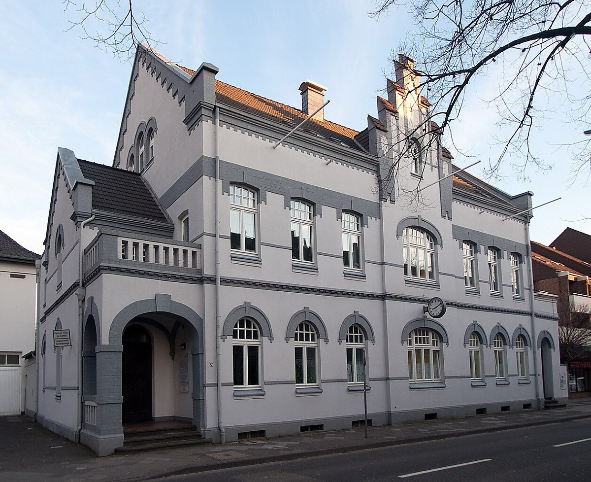 Rathaus Meerbusch B�derich | Immobilienmakler Meerbusch - Michael Ruland