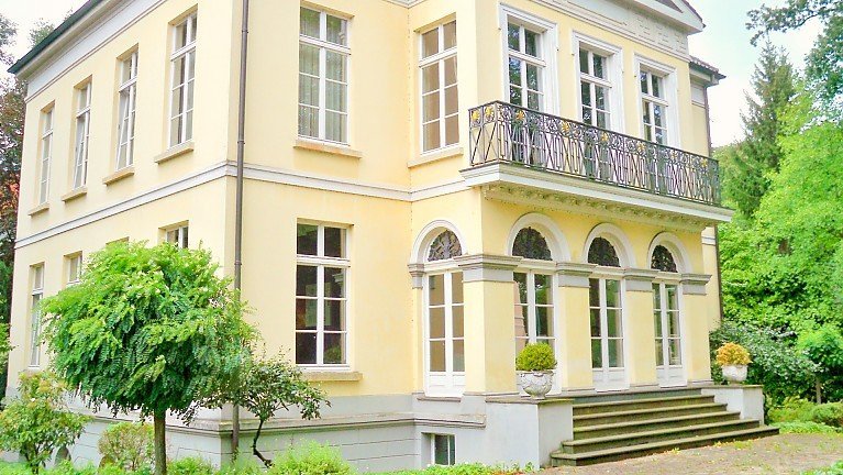Hausverkauf in Neuss mit regionaler Zielgruppenstrategie