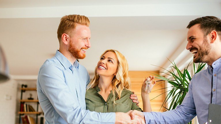 Preis und Reservierung nach Verhandlung beim Hausverkauf