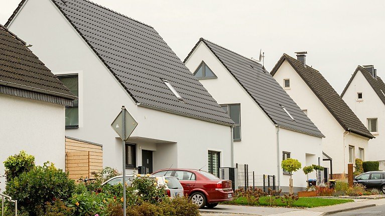 Wer verkauft mein Einfamilienhaus in Neuss?