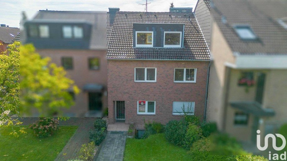 Mehrfamilienhaus in Grevenbroich verkaufen Mehrfamilienhaus Grevenbroich-Wevelinghoven
