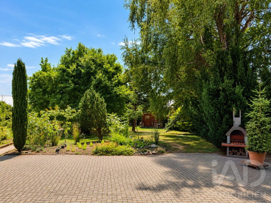 iad4994 Garten 3 Hausverkauf Grevenbroich Zweifamilienhaus Grevenbroich