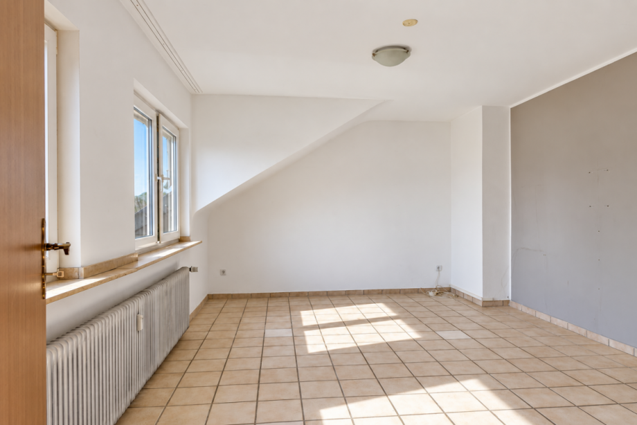 Wohnung mieten Grevenbroich Dachgeschosswohnung Grevenbroich-Wevelinghoven