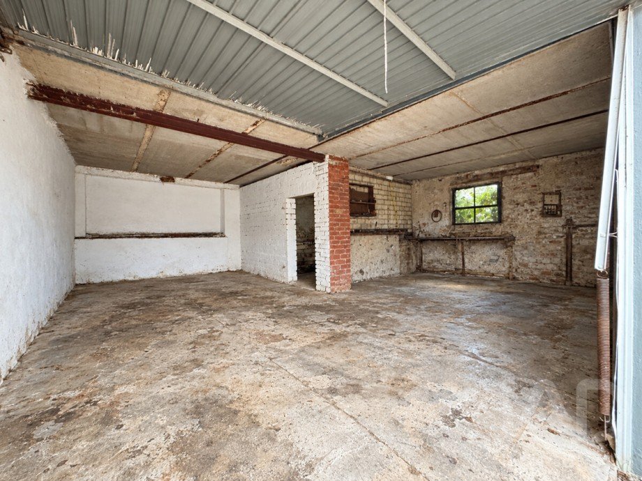 iad4994 Garage Werkstatt Hausverkauf Grevenbroich Zweifamilienhaus Grevenbroich